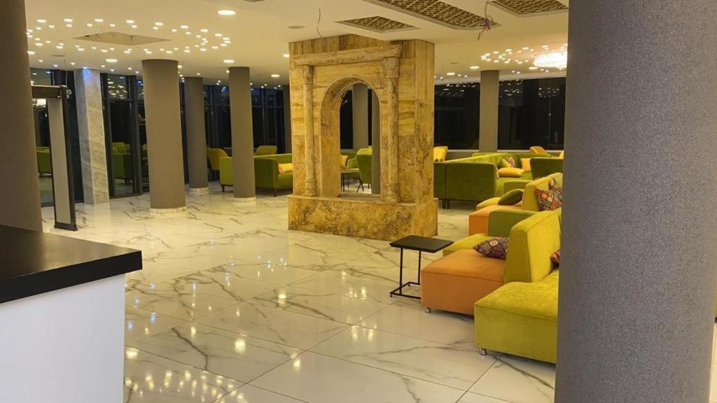 Al Anbat Hotel & Restaurant Ваді-Муса Екстер'єр фото
