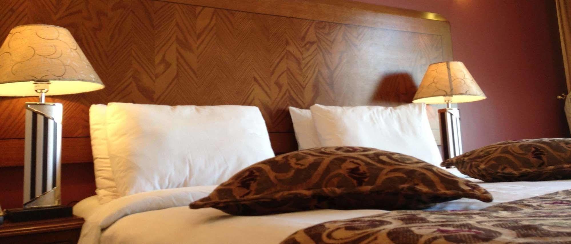 Al Anbat Hotel & Restaurant Ваді-Муса Екстер'єр фото